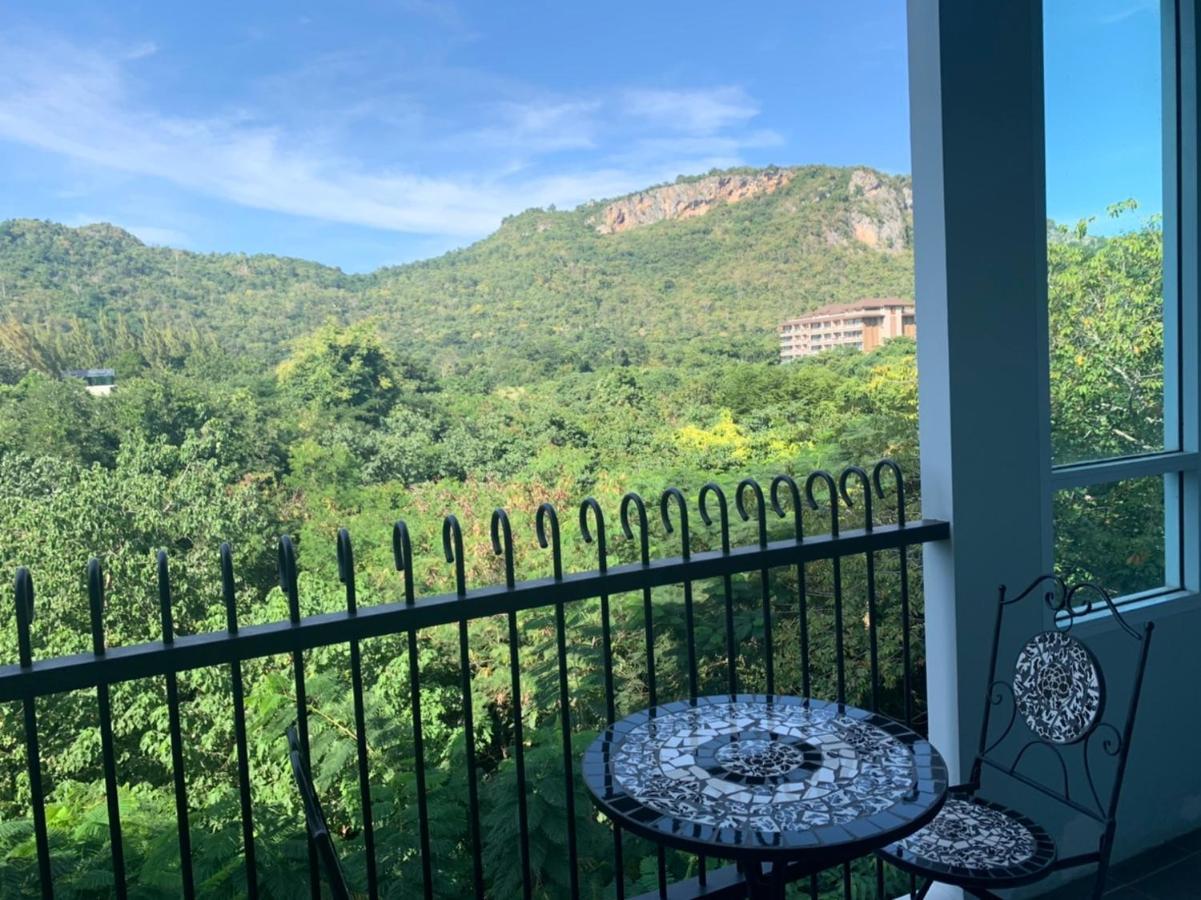 Courtyard Khaoyai By August Apartment หมูสี ภายนอก รูปภาพ